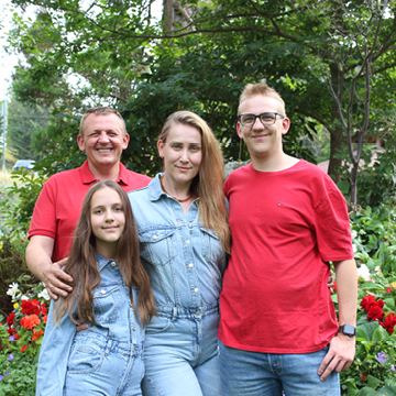 Vyacheslav and Oksana: The kickstarter to a long-awaited family reunion